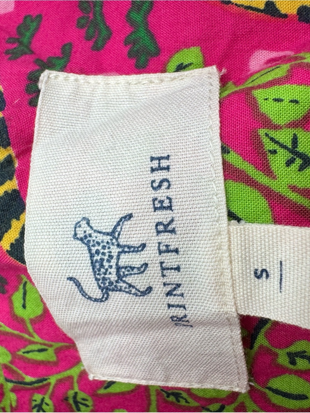 Printfresh Bright Pink Leopard Print Button-Up Top and bottom set small - Picture 2 of 5
